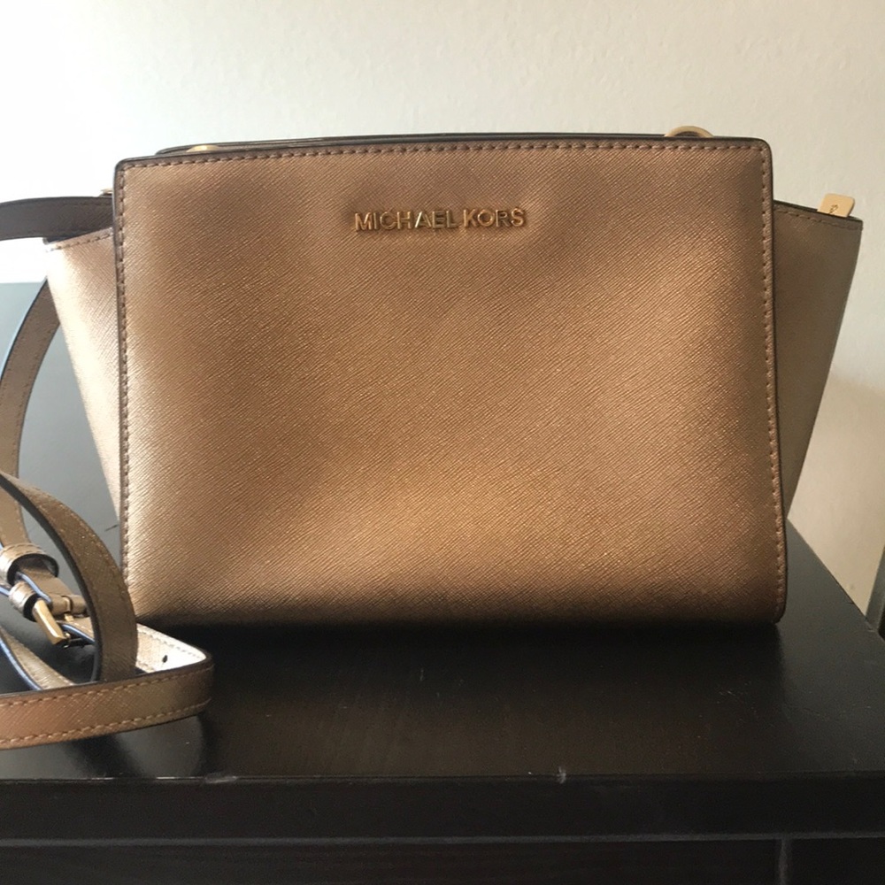 Michael Kors Gold Selma Crossbody Bag